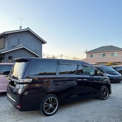 平成23年トヨタ・ヴェルファイアの画像