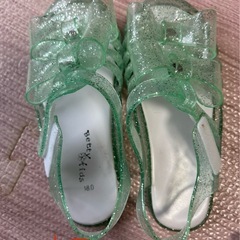 キッズ靴の画像