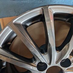 新品タイヤジャンク品の画像