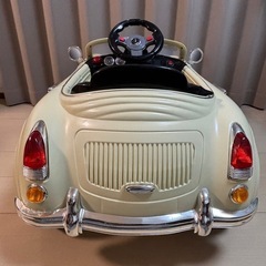 子供向け電動乗用ラジコンカーの画像