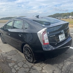 トヨタプリウス後期の画像