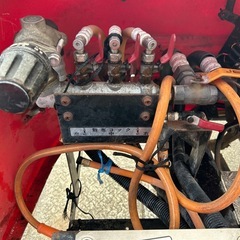 共立　スピードスプレーヤー　4WD 20馬力　ディーゼル　タンク500L 散布機　噴霧機　噴霧　消毒　薬液　農薬　果樹園　スプレーヤ　セル付き　SSV527F 宮崎　　 の画像