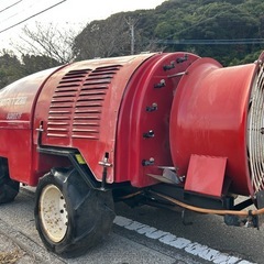 共立　スピードスプレーヤー　4WD 20馬力　ディーゼル　タンク500L 散布機　噴霧機　噴霧　消毒　薬液　農薬　果樹園　スプレーヤ　セル付き　SSV527F 宮崎　　 の画像