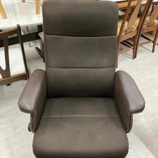 ニトリ　パーソナルチェア　オットマン付き　ファブリック　メッシュ　ブラウン【トレファク堺福田店】