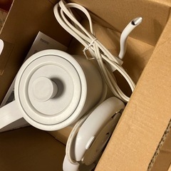 電気ケトルの画像