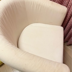 IKEA一人がけソファの画像