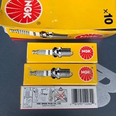 新品未使用 スパークプラグ 3本の画像