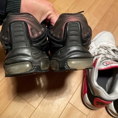 NIKE スニーカー　二足セットの画像