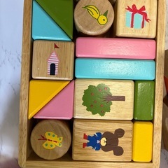 おもちゃの画像