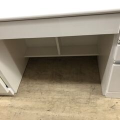 【ジャングルジャングル石津店】食器棚　システムキッチンボード　ホワイト　大容量　プッシュ式　キッチン収納　大型　幅155cm　おしゃれ 北欧調 収納 堺市 西区 東区 北区 南区 堺区 石津の画像