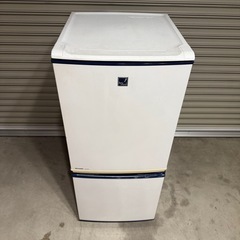 SHARP シャープ 冷蔵庫 
137Lの画像