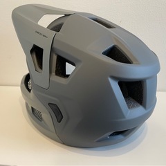 マウンテンバイク　ヘルメットの画像