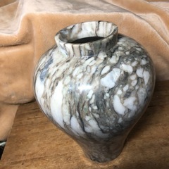 重厚感◆大理石の花瓶　高さ31cm　インテリア　置物　壺 の画像