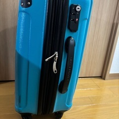 スーツケースの画像