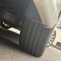 215/45R18の画像