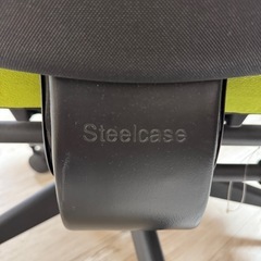 Steelcase Let’s B の仕事用チェアお譲りいたしますの画像