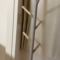 ハンガーラックの画像