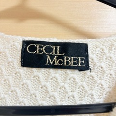 CECIL McBEE ニットカーディガンの画像