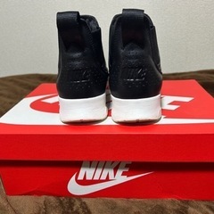 ナイキ エアマックス シア MID【3,500円】取引中の画像
