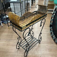 アイアンワイヤーフラワースタンド 約53.5×20.5×70cm 🚚自社配送時💳代引き可🚚(現金、クレジット、スマホ決済対応)の画像