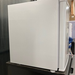 マックスゼン　1ドア冷蔵庫　2023年製　46lの画像