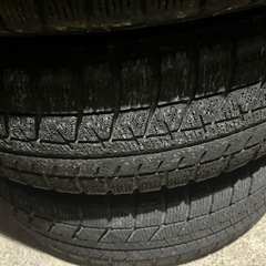 スタッドレスタイヤ　14インチの画像