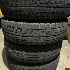 スタッドレスタイヤ　14インチの画像