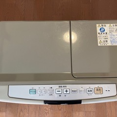 【家電】ファンヒーター　キャスター付きの画像