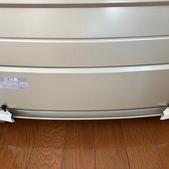 【家電】ファンヒーター　キャスター付きの画像