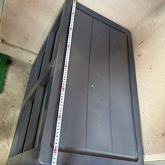 プラスチックタンスの画像