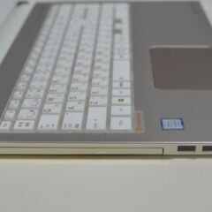 中古ノートパソコン 東芝 T65/GG Windows11+office 高性能core i7-8550U/メモリ8GB/爆速SSD512GB/15.6インチ/WEBカメラ/無線内蔵/DVDマルチの画像