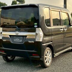 コミコミ🚘車検2年付！ナビ！TV！アルミホイール！左パワスラドア！タントカスタム！の画像