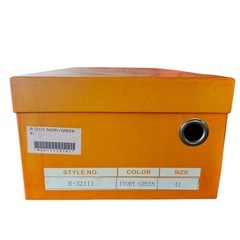 【新品】ENZO RAUDi スエード サドルシューズ26cm相当 アイボリーの画像