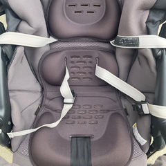 【お値下げ承ります】コンビベビーカースゴカル4キャスcompactの画像