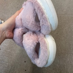 ピンクベージュモコモコサンダル、フリーサイズ
の画像