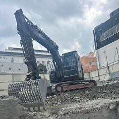即戦力を求む！解体現場の重機オペレーター募集！あなたの腕で「最高の安心」を創りませんか？の画像