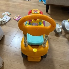 アンパンマン車　ミッフィー三輪車の画像