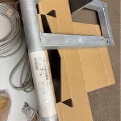 スカパー！4K・8K対応 マルチアンテナ（SP-SHV100D） 取り付け金具・ケーブル一式セット  の画像