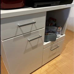 オーブンレンジと台の画像