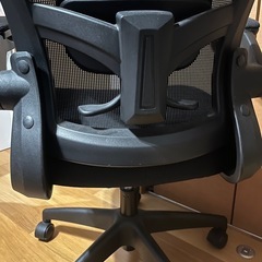 キャスター付き　椅子　デスクチェア　の画像