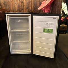 冷凍庫 62L ブラック 左右開き 未使用品 新品同様の画像