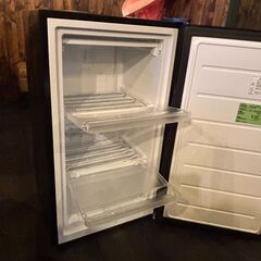 冷凍庫 62L ブラック 左右開き 未使用品 新品同様の画像