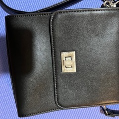 ショルダーバッグの画像