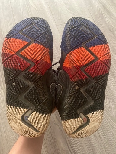 Nike Kyrie 4 シューズ