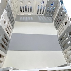 折りたたみベビーサークル　ベビーアイランドDX 16枚　ベビーサークルの画像