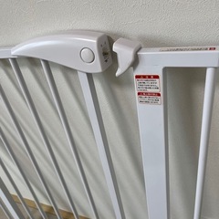 カトージ　ベビーゲートの画像