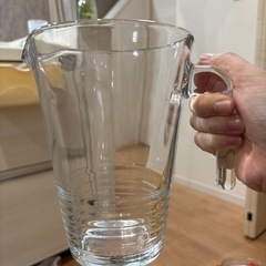 花瓶　ガラスビンの画像