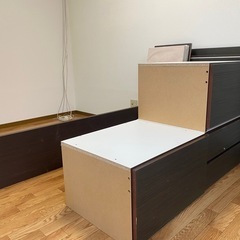 【無料】引き出し4杯大容量ベッドの画像