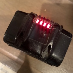 マキタ 18vバッテリーの画像