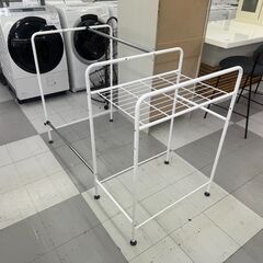 ★リユースのサカイ千葉中央店★  ハンガーラック（左右伸縮式） 白 H96×D70×W175～125 クリーニング済み TC5495の画像